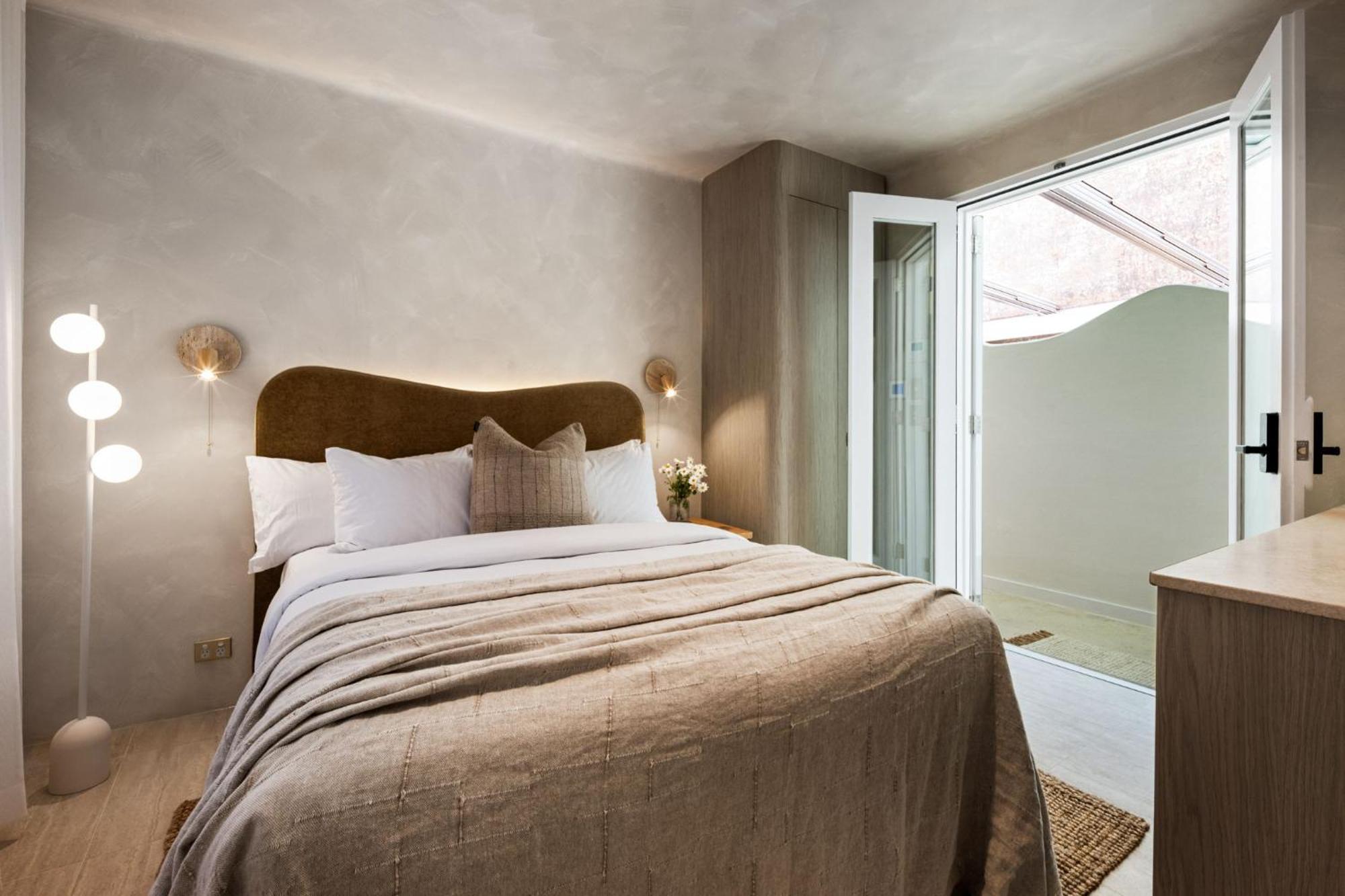 Chambre Lit Queen-Size Deluxe